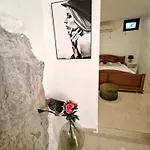 Roko Tragurion فيلة *